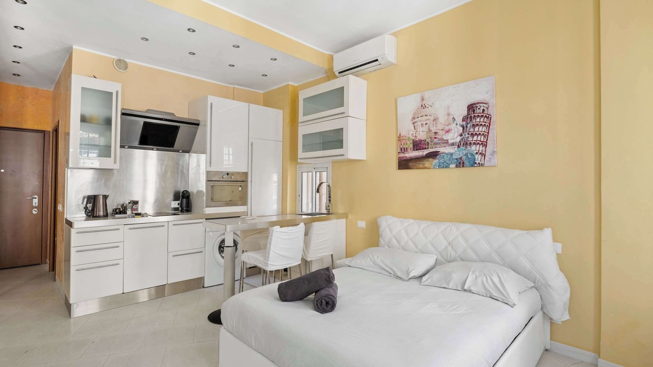 Photo of Bedroom in Beausoleil