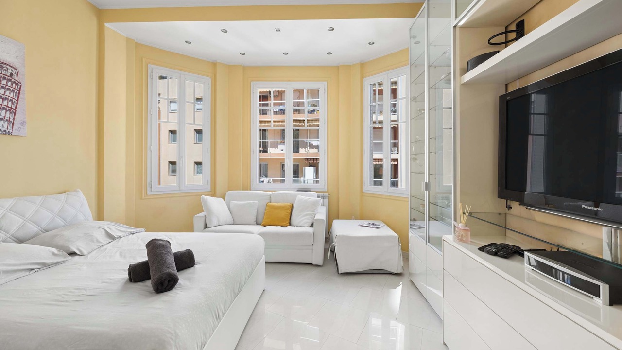 Photo of Bedroom in Beausoleil