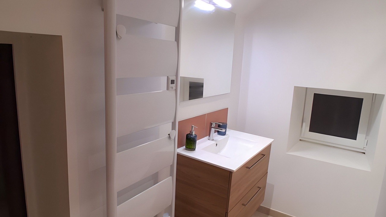 Photo of Bathroom in Saint-Mamet-la-Salvetat