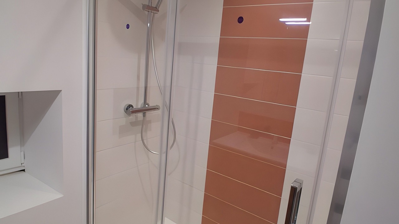 Photo of Bathroom in Saint-Mamet-la-Salvetat