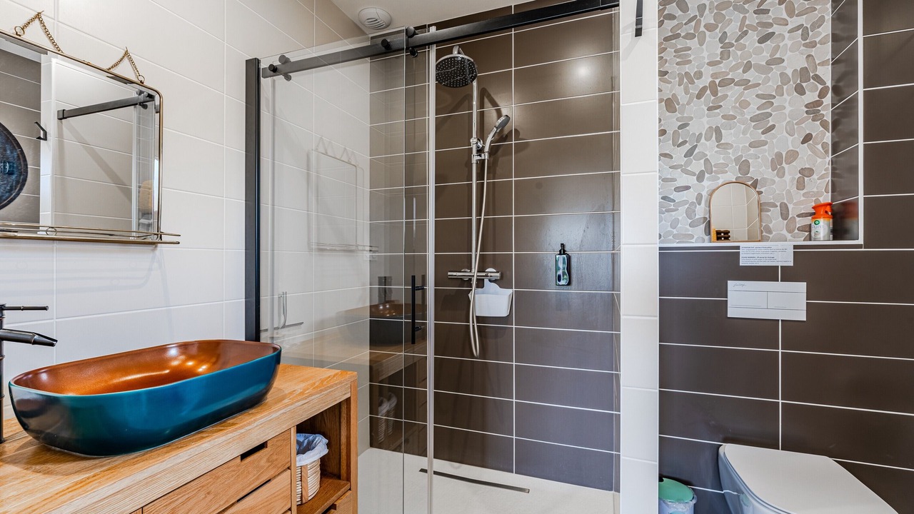 Photo of Bathroom in Parentis-en-Born