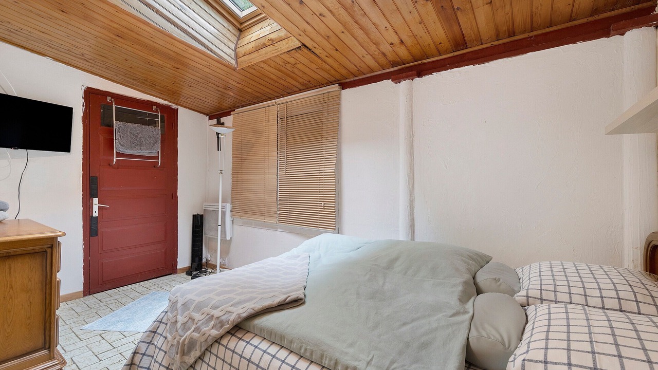 Photo of Bedroom in Lanton