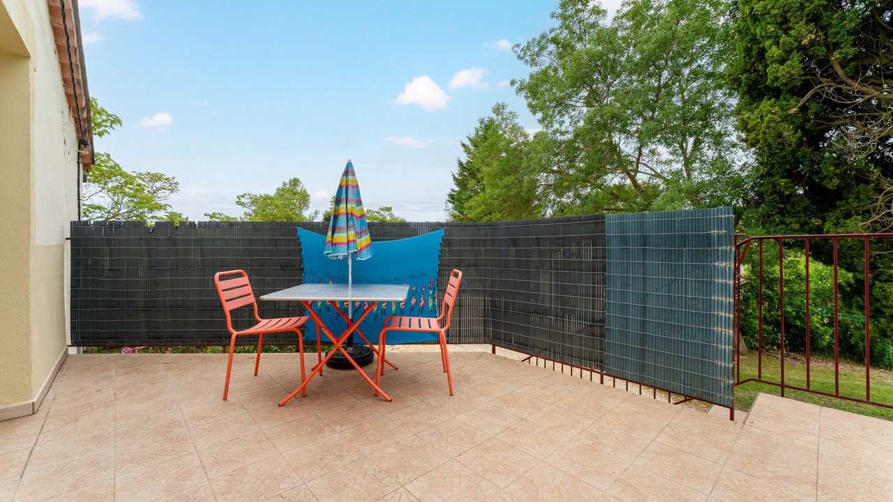 Photo of Outdoor in Rousson
