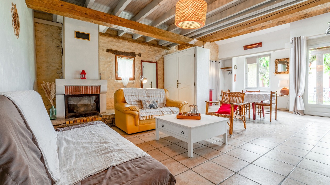 Photo of Livingroom in Rousson