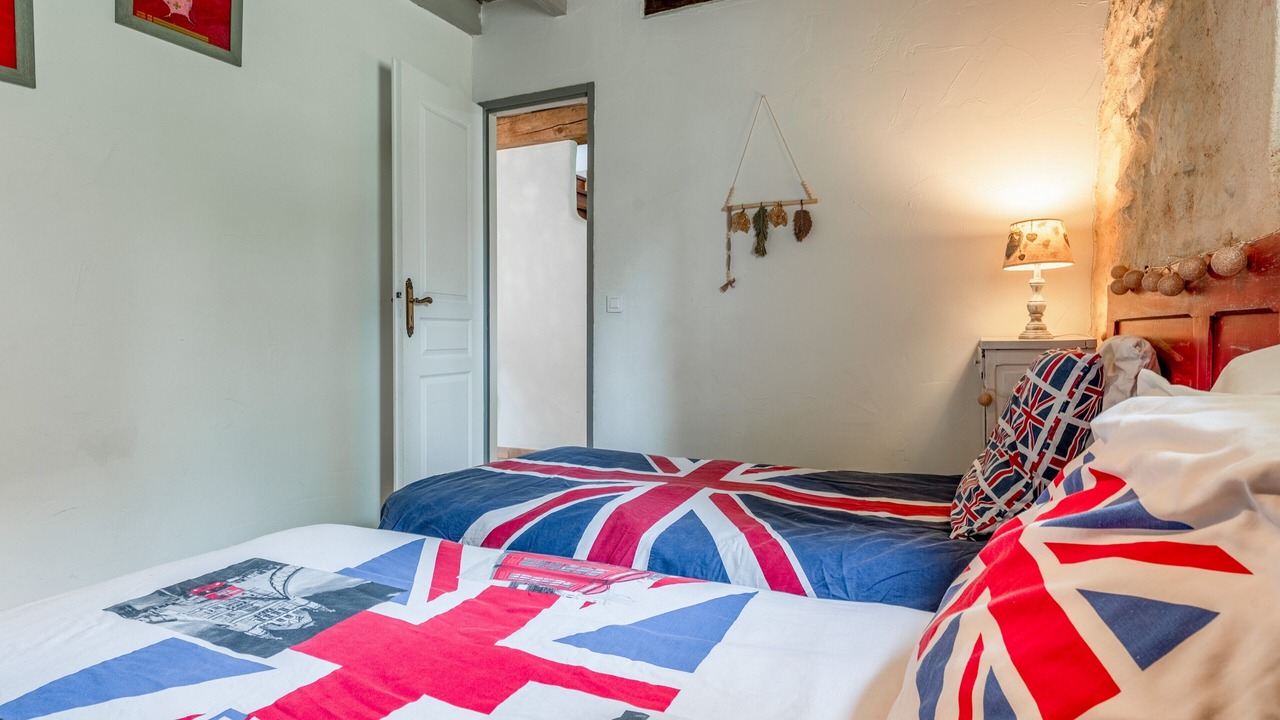 Photo of Bedroom in Rousson