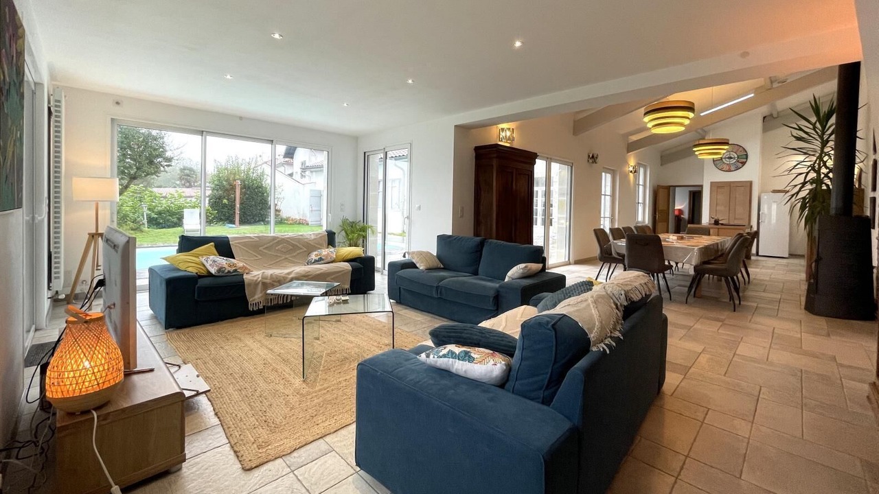 Photo of Livingroom in Urt