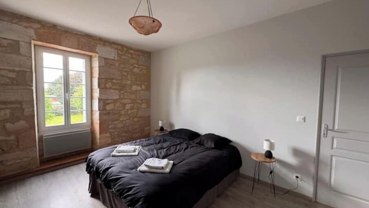 Photo of Bedroom in Jau-Dignac-et-Loirac
