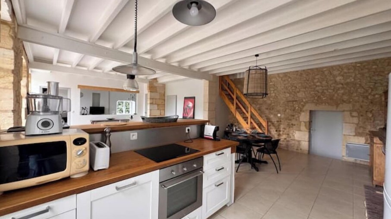 Photo of Kitchen in Jau-Dignac-et-Loirac