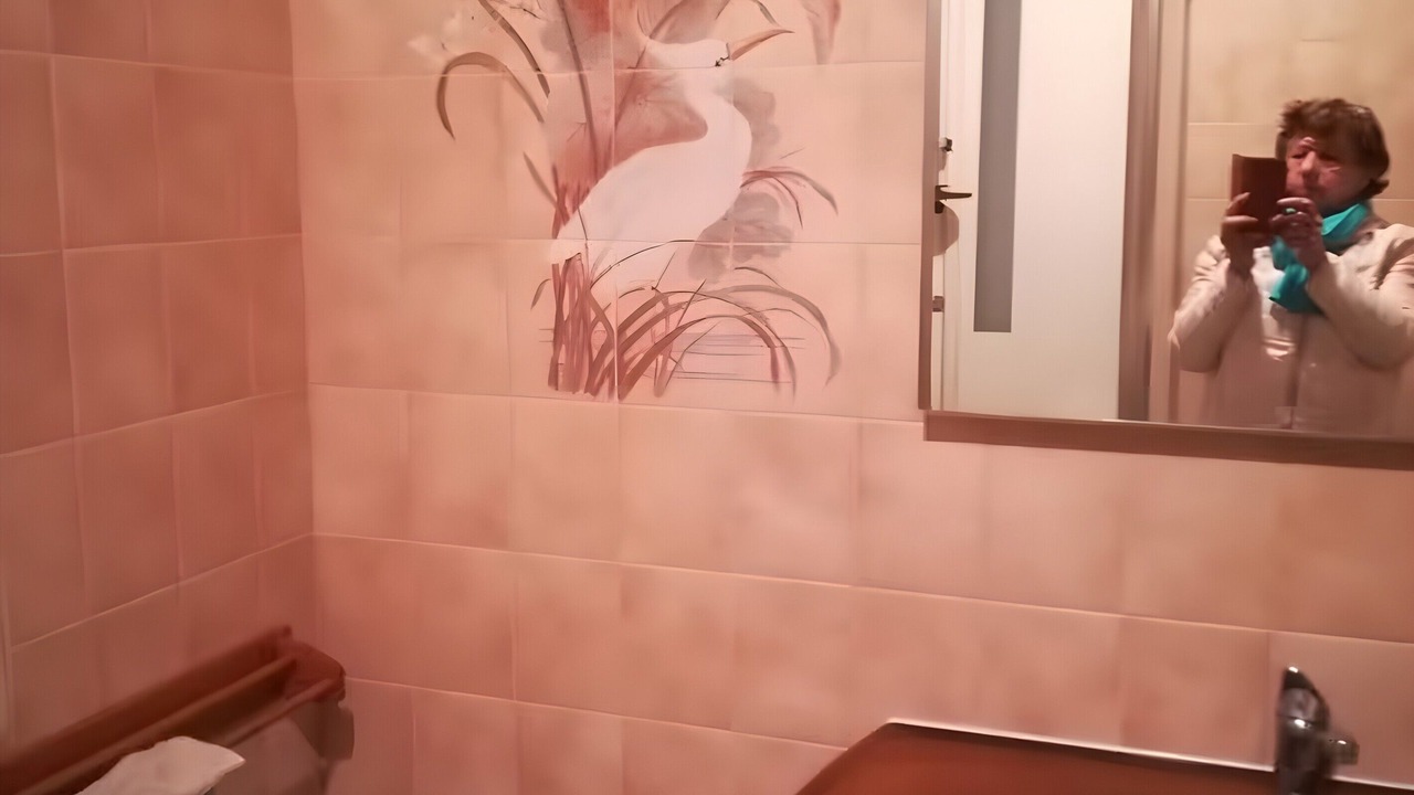 Photo of Bathroom in Lavoute-Chilhac