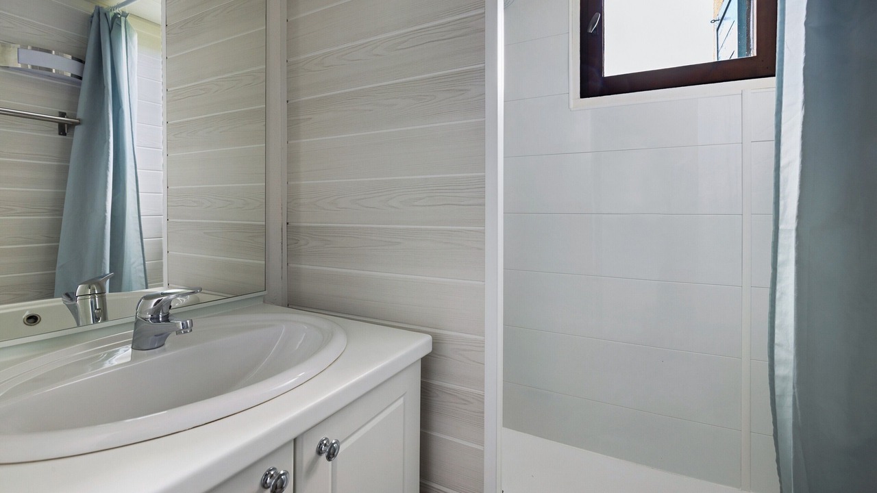 Photo of Bathroom in Mainsat