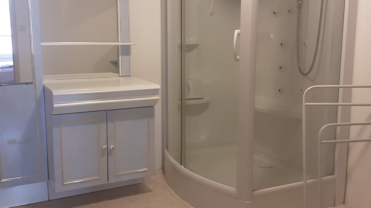 Photo of Bathroom in Mur-de-Barrez