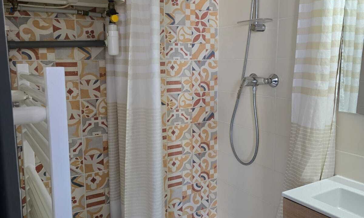 Photo of Bathroom in Valence