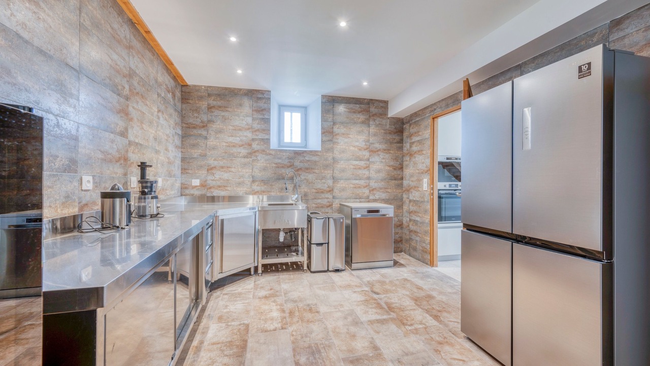Photo of Kitchen in Begadan