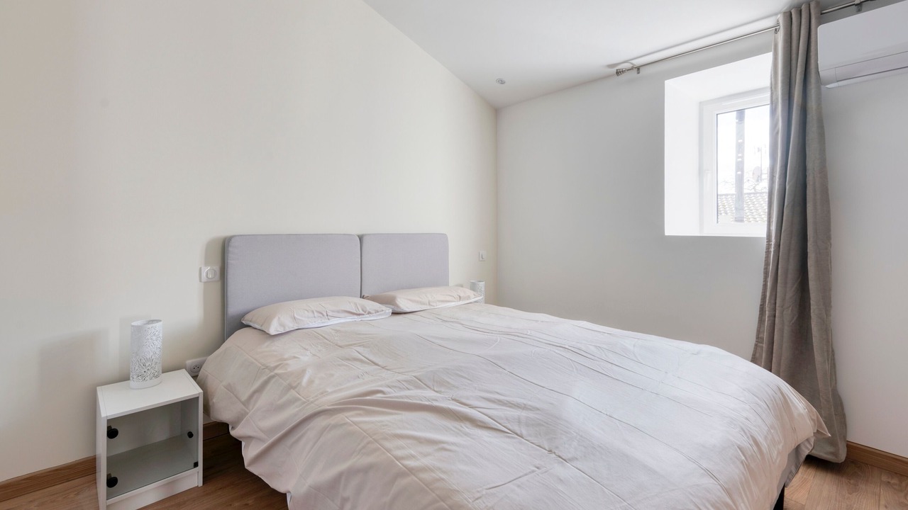Photo of Bedroom in Begadan