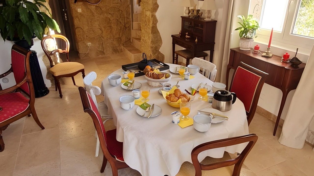 Photo of Others in La Motte-dʼAigues