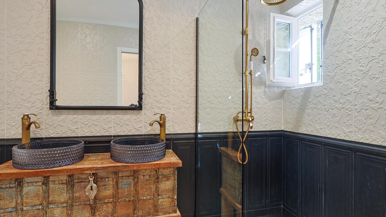 Photo of Bathroom in La Garde-Freinet