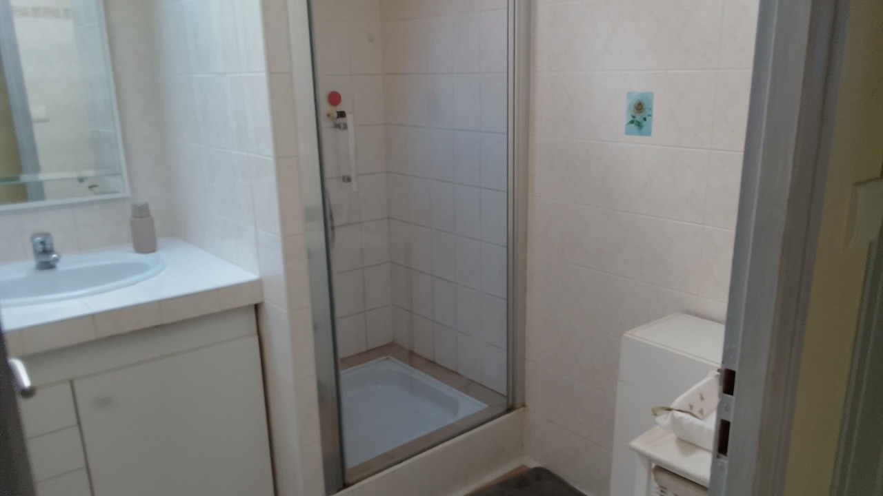 Photo of Bathroom in Beyrie-sur-Joyeuse