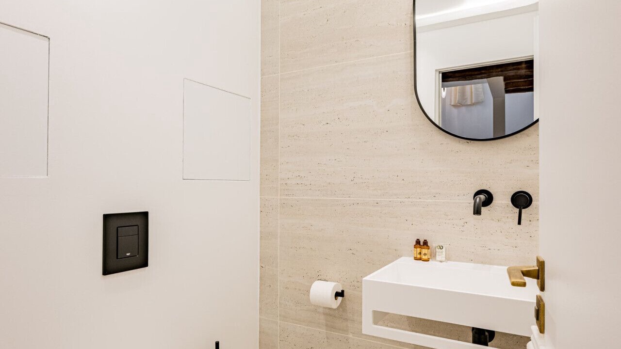 Photo of Bathroom in Sorbonne