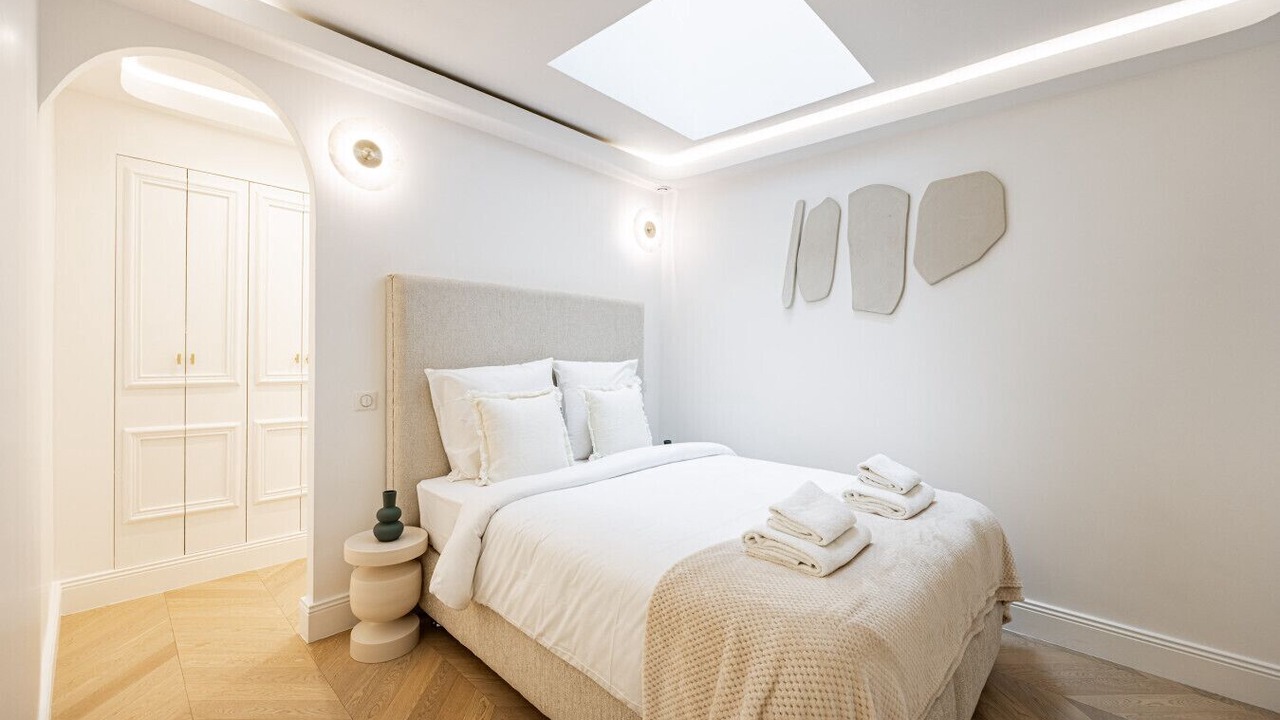 Photo of Bedroom in Sorbonne