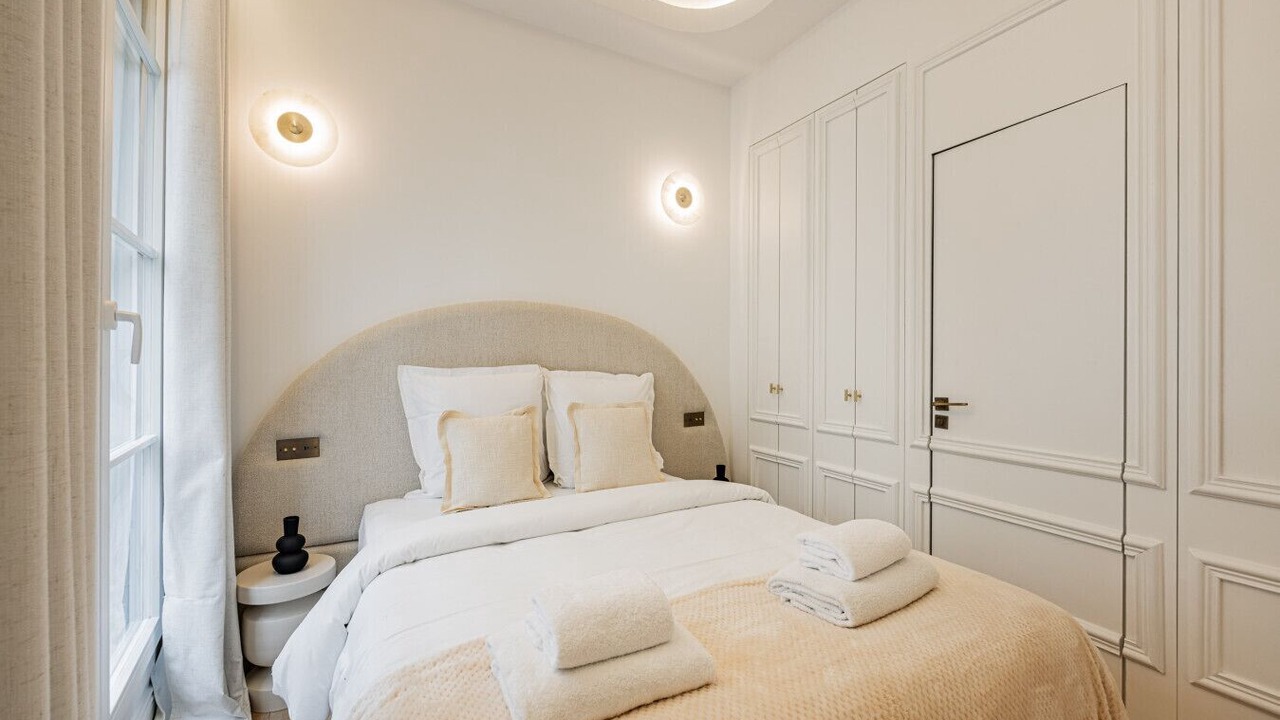 Photo of Bedroom in Sorbonne