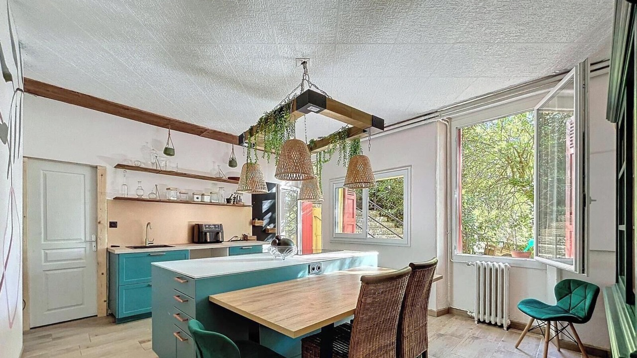 Photo of Kitchen in Bedarieux