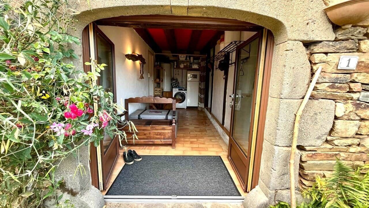Photo of Patio Balcony in Lavastrie