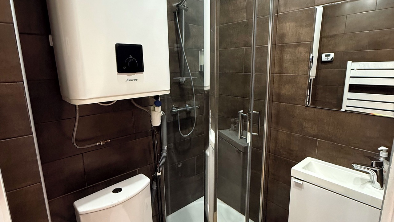 Photo of Bathroom in Saint-Charles