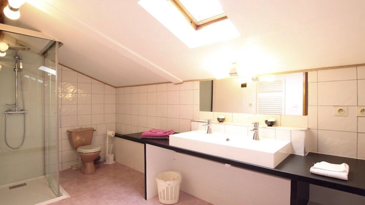 Photo of Bathroom in Polignac