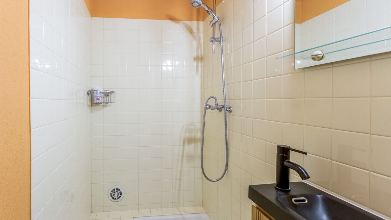 Photo of Bathroom in Nyons