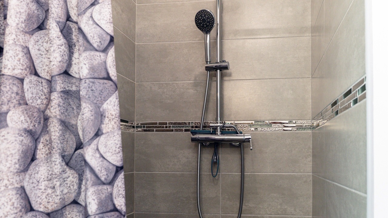 Photo of Bathroom in Laroque-des-Alberes