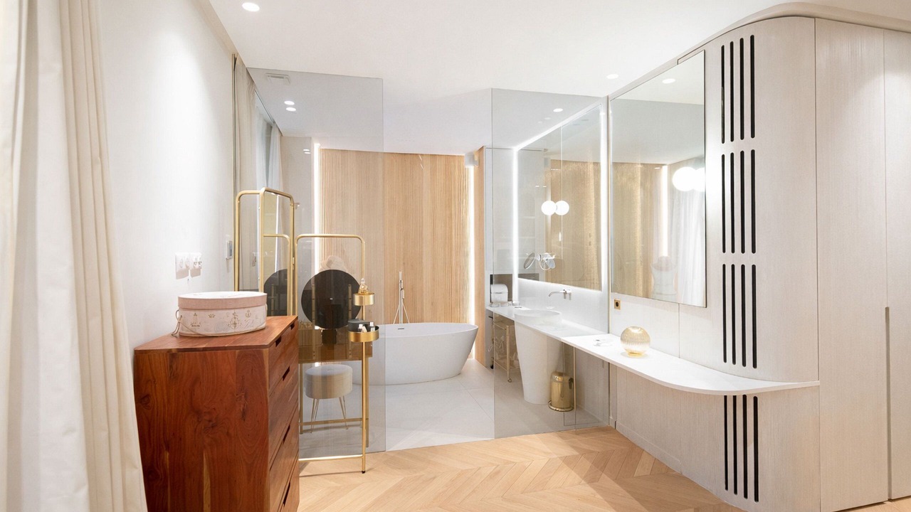 Photo of Bathroom in Quartier du Gros-Caillou