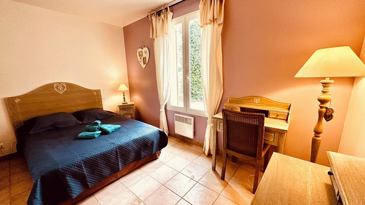 Photo of Bedroom in Gigondas