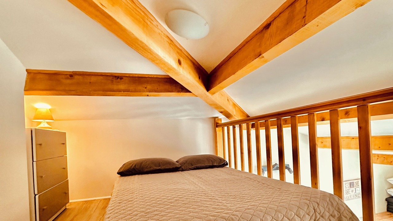 Photo of Bedroom in Gigondas