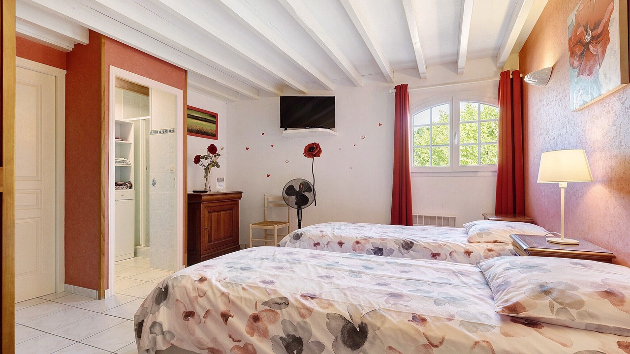 Photo of Bedroom in Begadan