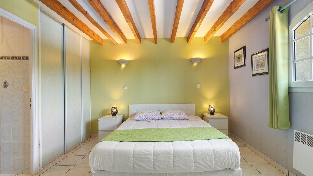 Photo of Bedroom in Begadan