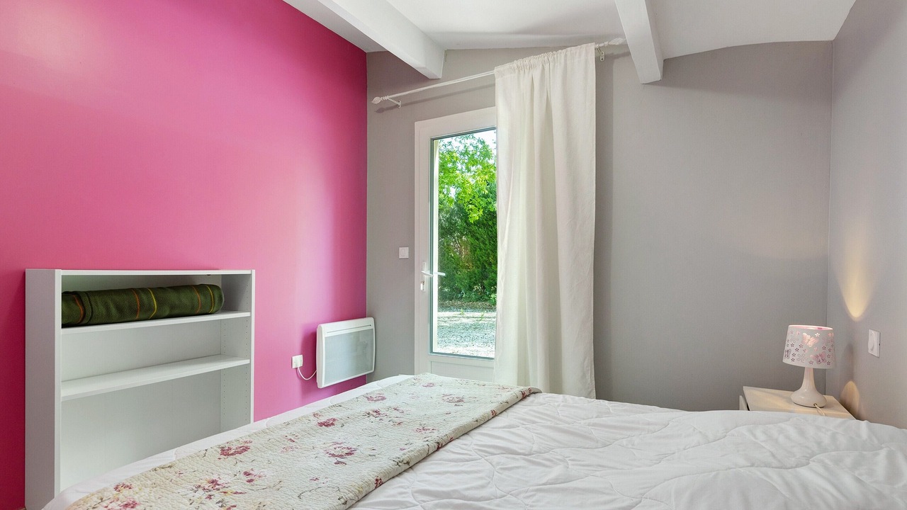 Photo of Bedroom in Begadan