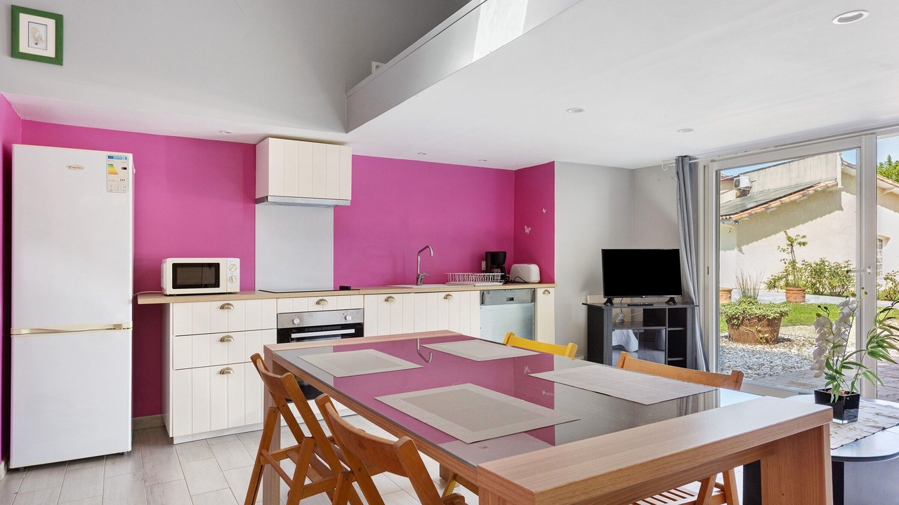 Photo of Kitchen in Begadan