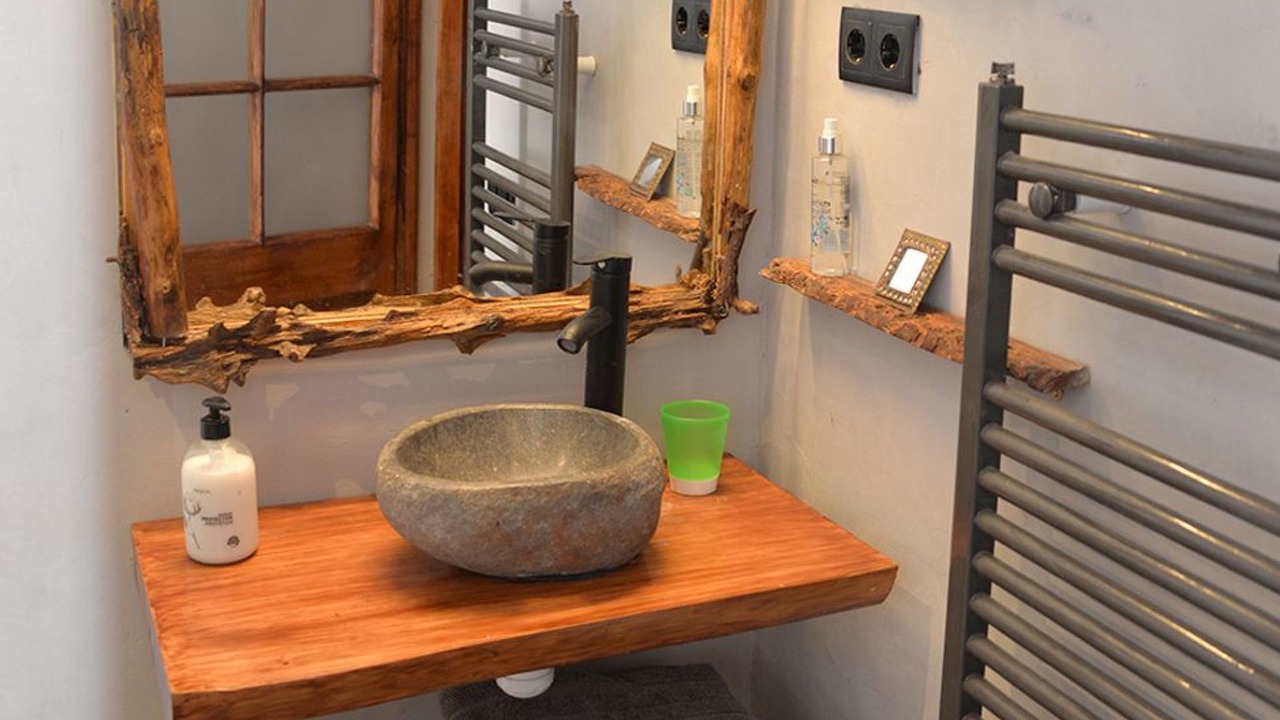 Photo of Bathroom in La Pobla de Lillet