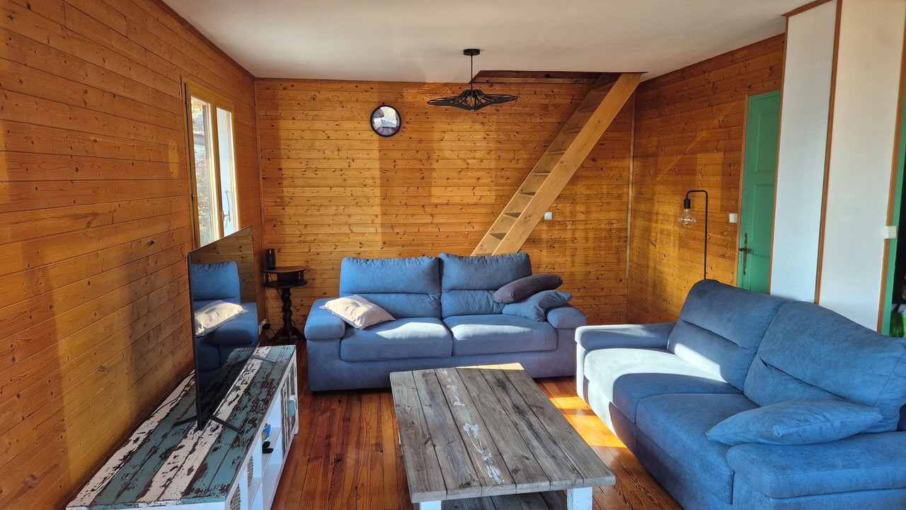 Photo of Livingroom in Bredannaz