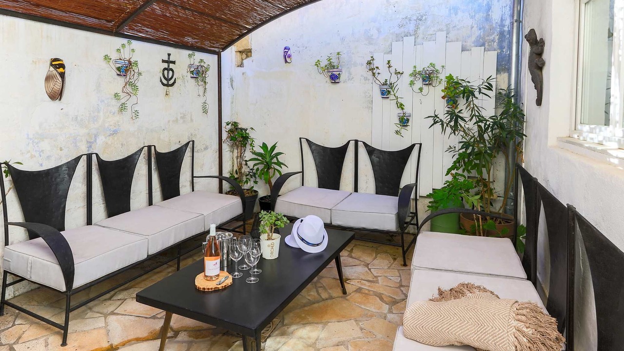 Photo of Patio Balcony in Vallabregues