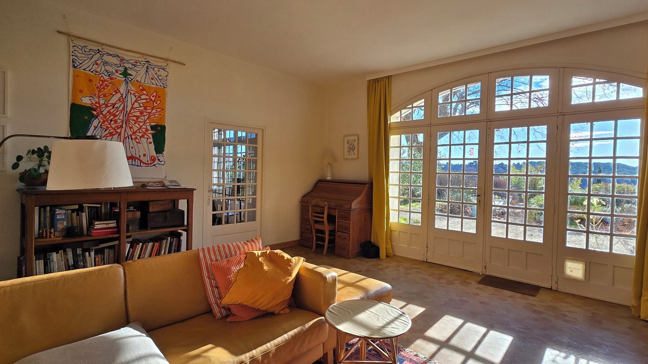 Photo of Livingroom in Visan