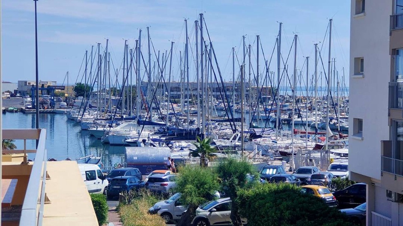 Photo of Others in Le Port