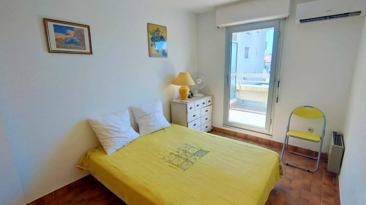 Photo of Bedroom in Le Port