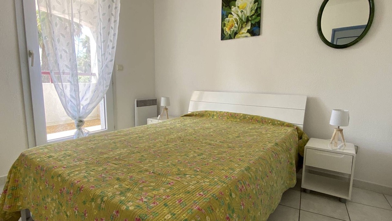 Photo of Bedroom in Le Port
