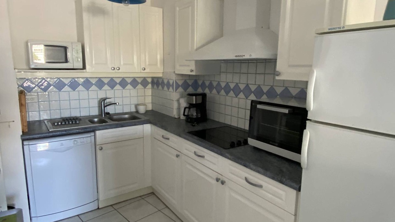 Photo of Kitchen in Le Port