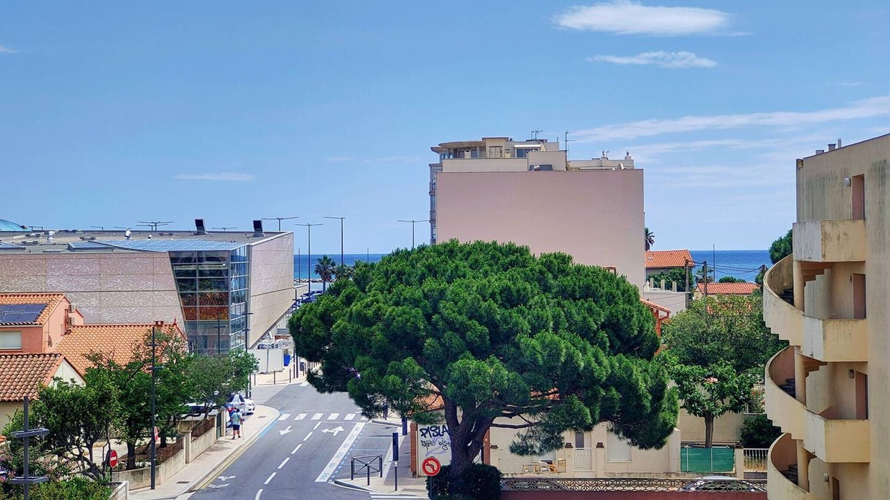 Photo of Others in Le Port