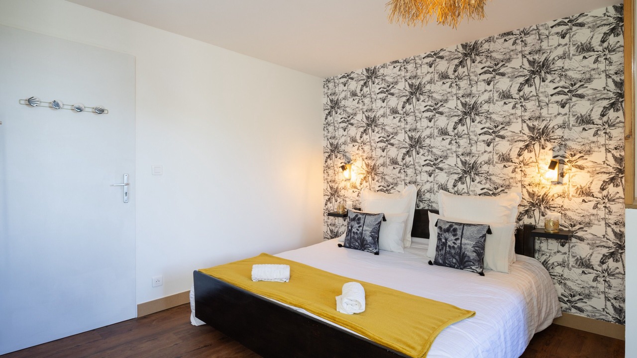 Photo of Bedroom in Nuces