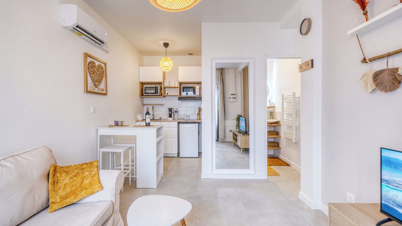 Photo of Livingroom in Bastide