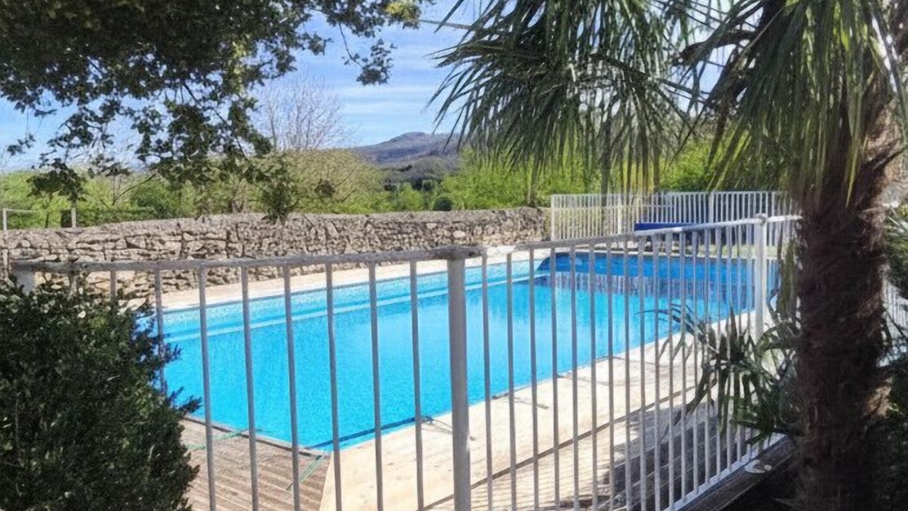 Photo of Outdoor in Saint-Jean-Lespinasse