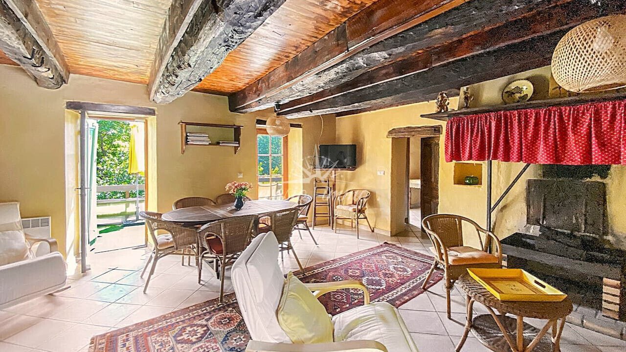Photo of Livingroom in Montagnol